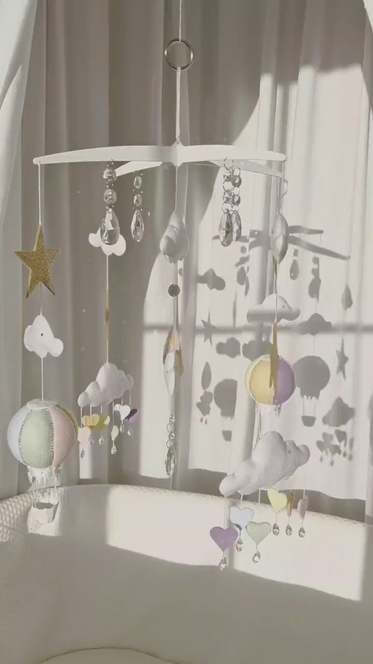 Rainbow Hot Air Balloon Baby Mobile, Pastel Nursery Décor, Baby Shower Gift