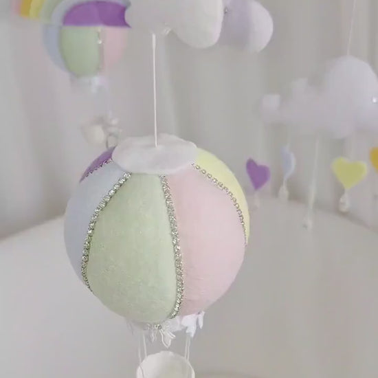 Rainbow Hot Air Balloon Baby Mobile, Pastel Nursery Décor, Baby Shower Gift