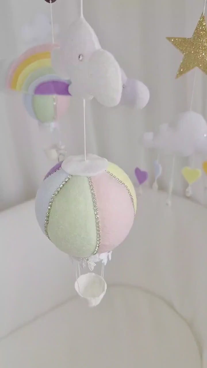 Rainbow Hot Air Balloon Baby Mobile, Pastel Nursery Décor, Baby Shower Gift
