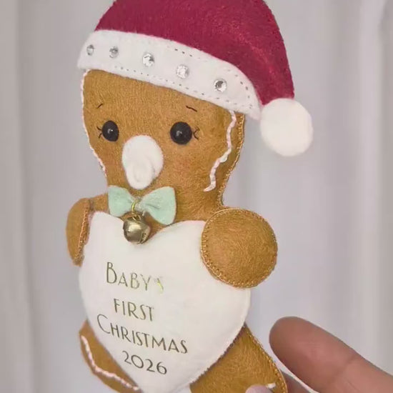 Personalised Gingerbread Christmas Ornament, Baby’s First Christmas 2026 Keepsake, Pregnancy Announcement